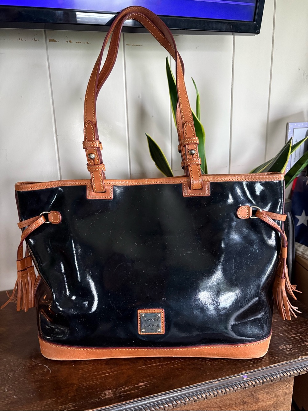 Dooney & Bourke Double Strap Shoulder Tassel Bag Patent Leather Purse